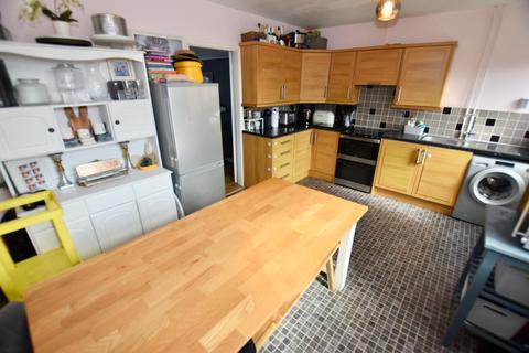 18 Ambleside, Coventry, CV2 2GD