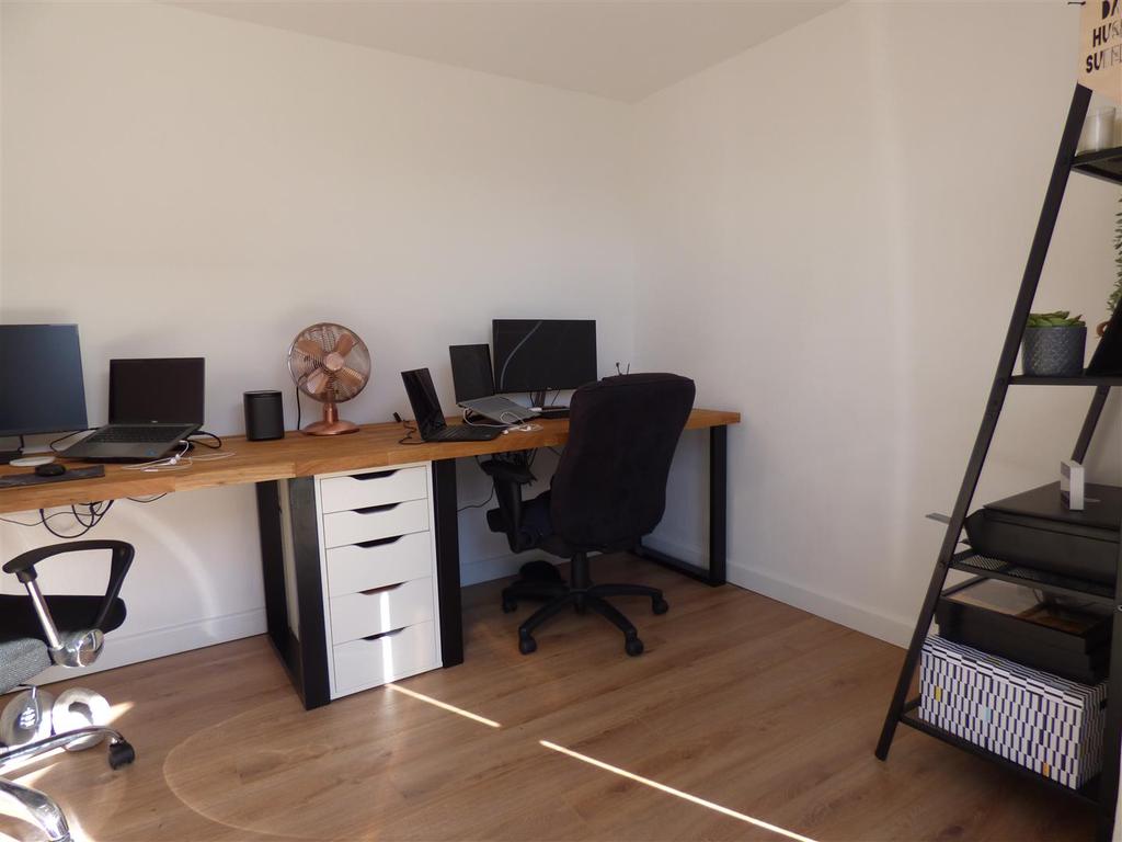 Garden Office
