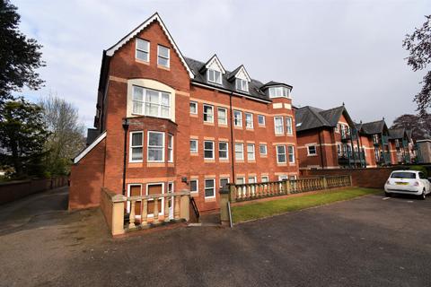 2 bedroom apartment to rent - Chestnut Court, 4 Guys Cliffe Avenue, Leamington Spa, Warwickshire, CV32
