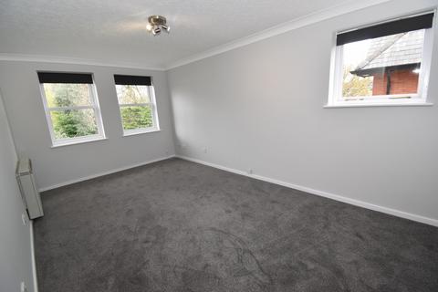 2 bedroom apartment to rent - Chestnut Court, 4 Guys Cliffe Avenue, Leamington Spa, Warwickshire, CV32