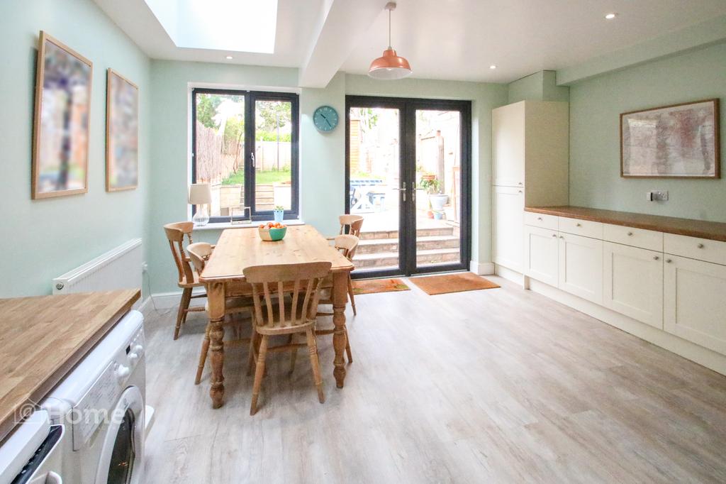 Ringwood Road, Bath BA2 4 bed terraced house for sale £499,950