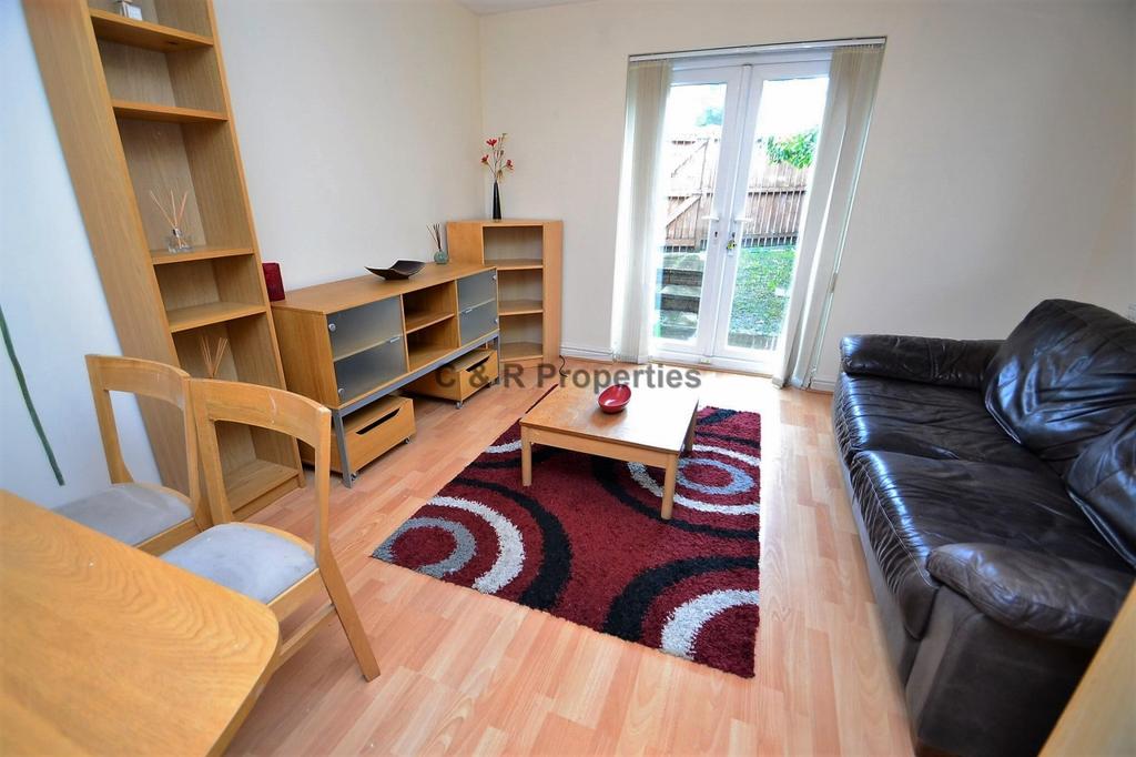 2 bedroom Terraced for rent