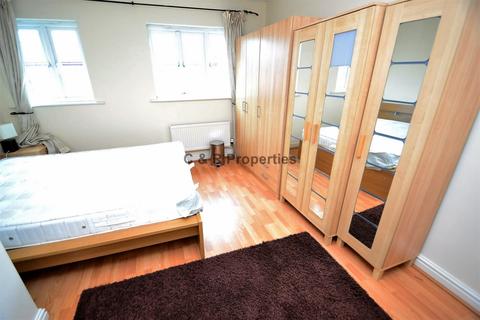 2 bedroom terraced house to rent, New Welcome Street, Hulme, Manchester, M15 5NA