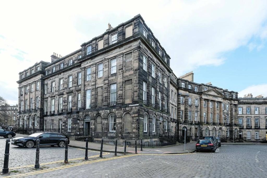 1/1 Great Stuart Street, EDINBURGH... 3 bed flat £725,000