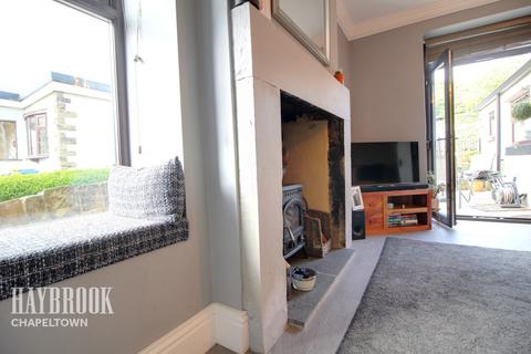 142 Cross Hill, Ecclesfield, Sheffield, S35 9WU