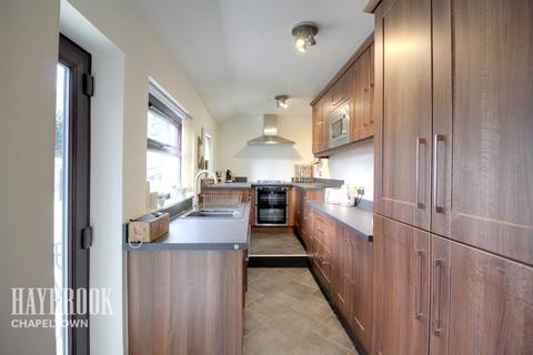 142 Cross Hill, Ecclesfield, Sheffield, S35 9WU