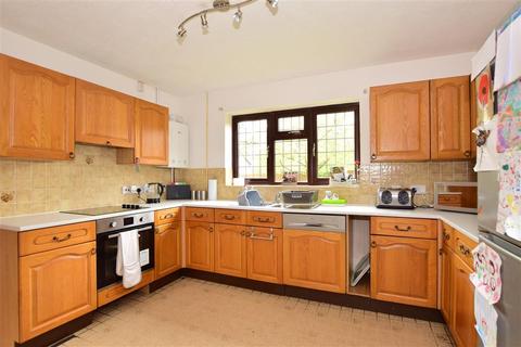 22 Cavendish Way, Basildon, SS15 4ET