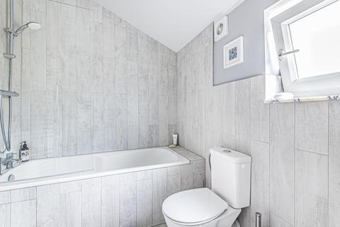 46 Alloa Road, London, SE8 5AJ