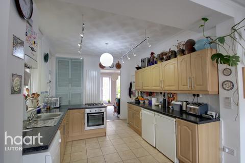 85 Clarendon Road, Luton, LU2 7PJ