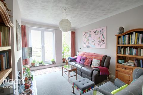 85 Clarendon Road, Luton, LU2 7PJ