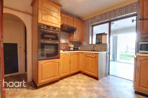67 Waverley Crescent, Romford, RM3 8AJ