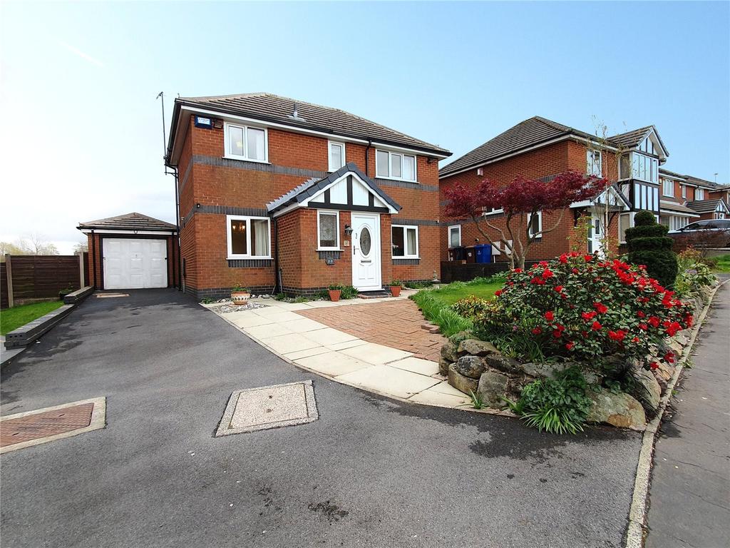 Old Gates Drive, Blackburn, BB2 3 bed detached house £215,000