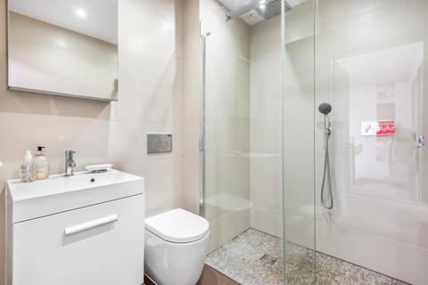8 Beck River Park, Beckenham, BR3 1HT