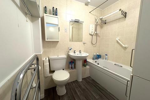 undefined, Kings Gardens, Honiton EX14