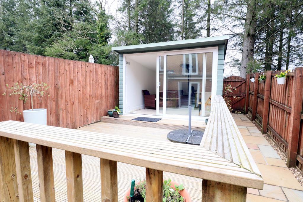 Summer house (1)