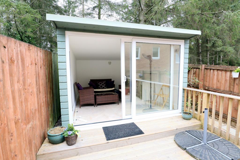 Summer house (2)