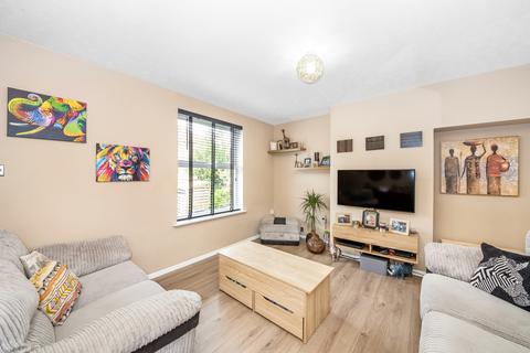 7 Thursley Road, London, SE9 4HL