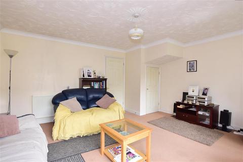 22 Sweet Briar Drive, Laindon, Basildon, SS15 4HA