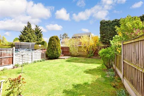22 Sweet Briar Drive, Laindon, Basildon, SS15 4HA