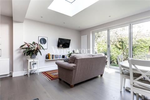 35 Raleigh Road, London, N8 0JB