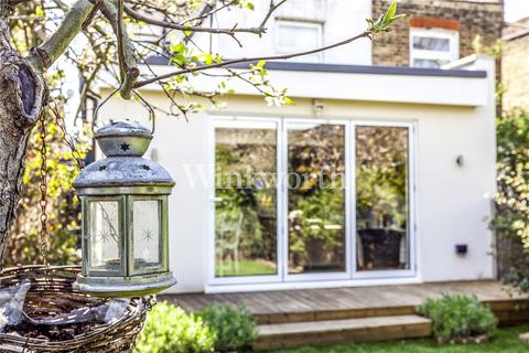35 Raleigh Road, London, N8 0JB