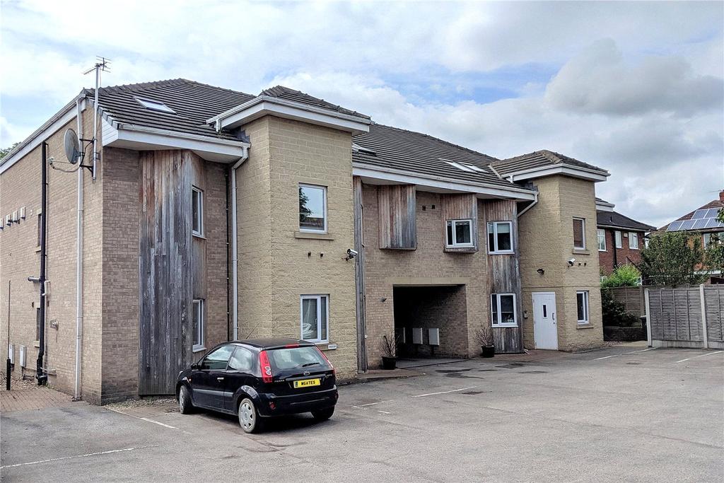 Lee Green, Mirfield, WF14 2 bed apartment £125,000