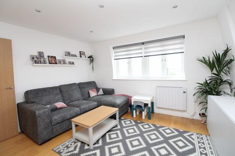 2 bedroom apartment for sale - Downham Way, Bromley. BR1