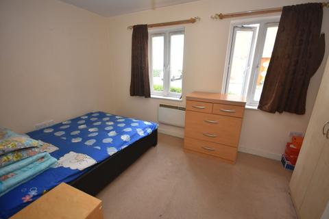 2 bedroom flat to rent, Ellis Street, Hulme, Manchester, M15 5TA