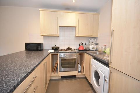 2 bedroom apartment to rent, Ellis Street, Hulme, Manchester, M15 5TA