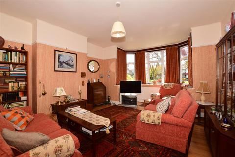 14 Greencourt Gardens, Croydon, CR0 7LH