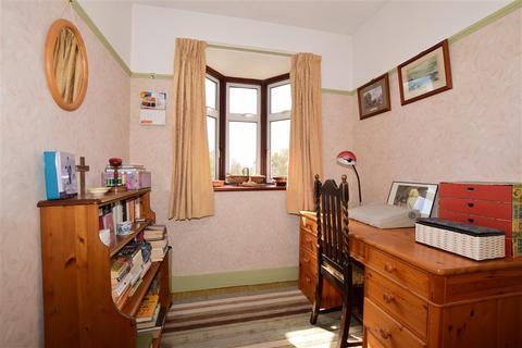 14 Greencourt Gardens, Croydon, CR0 7LH