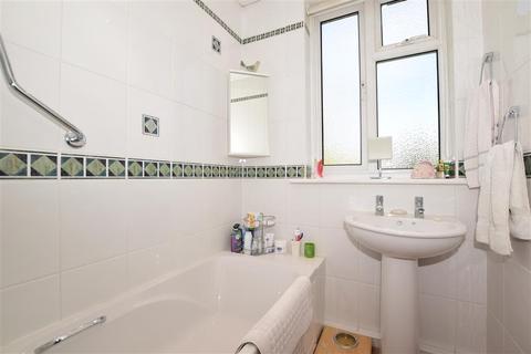 14 Greencourt Gardens, Croydon, CR0 7LH