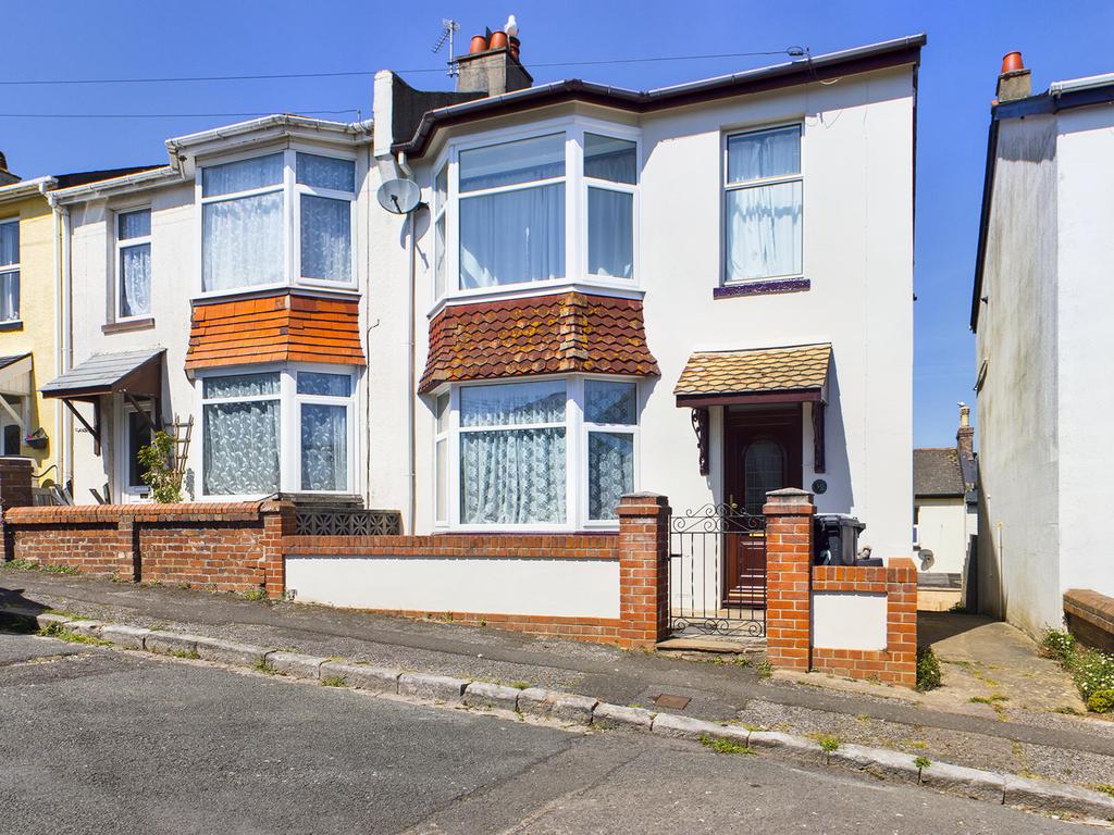 Colley End Park, Paignton 3 bed end of terrace house £225,000