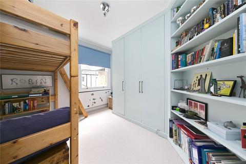 2 Grena Gardens, Richmond, TW9 1XP
