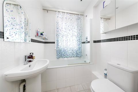 2 Grena Gardens, Richmond, TW9 1XP