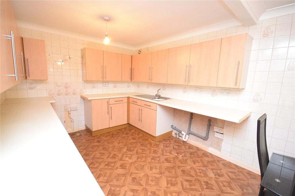 Ashdene Avenue, Crofton, Wakefield 3 bed semidetached house £165,000