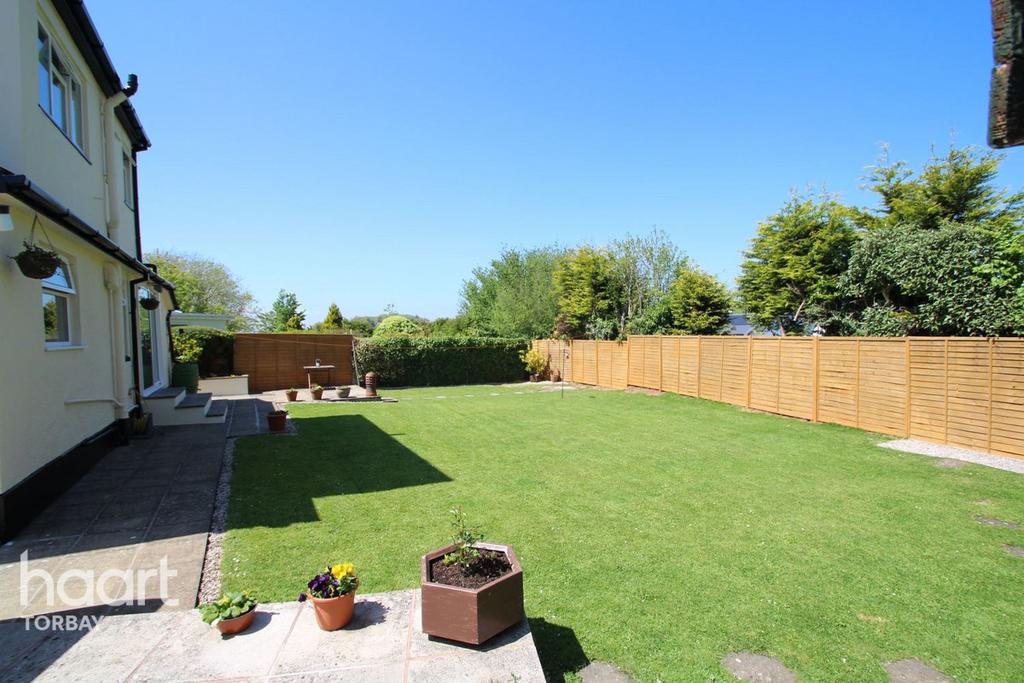 Danvers Road, Torquay 3 bed detached house £300,000