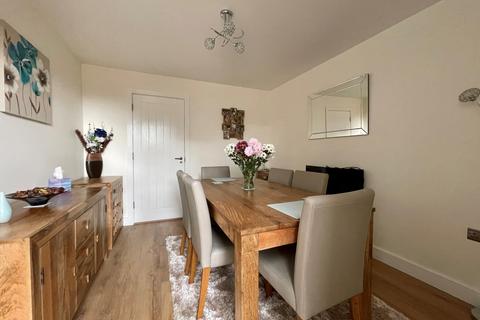 104 Old Quarry Drive, Exminster, Exeter, EX6 8FE