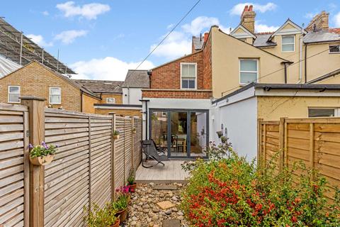 220 Abingdon Road, Oxford, OX1 4SP