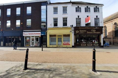Shop to rent - 98 High Street, Worcester, Worcestershire, WR1 2HW