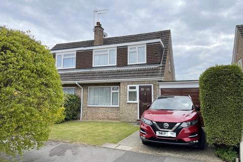 4 Beatty Close, Ringwood, BH24 1XR