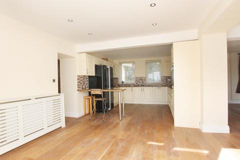 undefined, Sunnybank, Llantrisant, CF72 8EQ