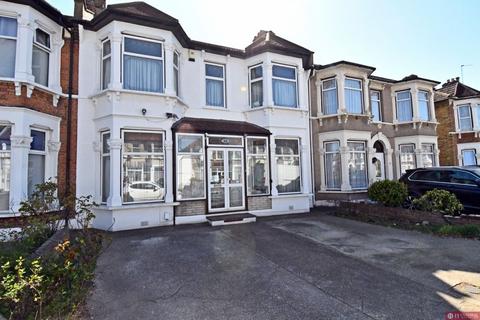 28 Elgin Road, Ilford, IG3 8LL