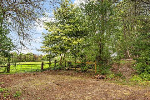 St Maximin Blakes Lane, East Clandon, Guildford, GU4 7RR