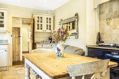 St Maximin Blakes Lane, East Clandon, Guildford, GU4 7RR