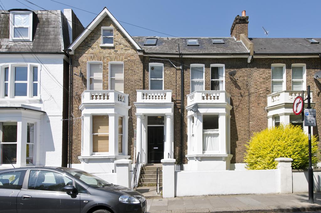 Rockley Road, London, W14 2 bed apartment - £475,000