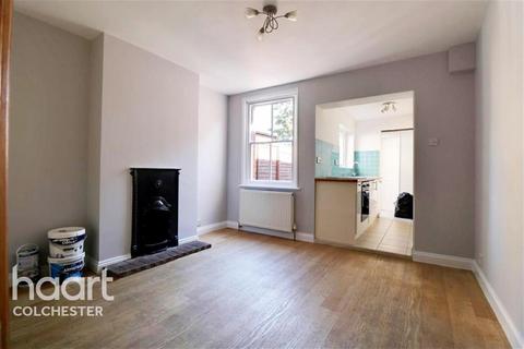 3 bedroom terraced house to rent - Central Colchester