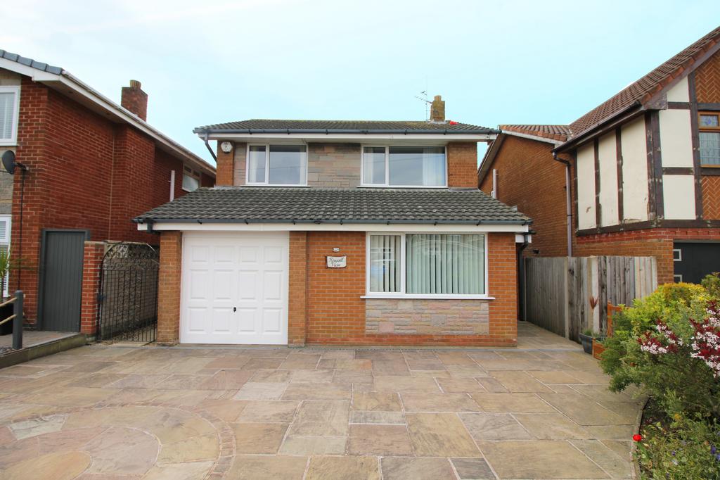 Formby Avenue, Fleetwood, FY7 3 bed detached house £230,000