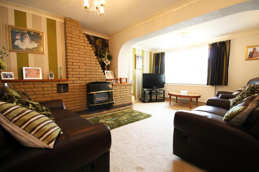 Formby Avenue, Fleetwood, FY7 3 bed detached house £230,000