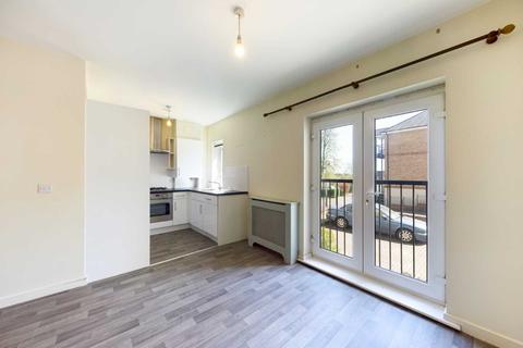 20 Adrian Close, Hemel Hempstead, HP1 1AW